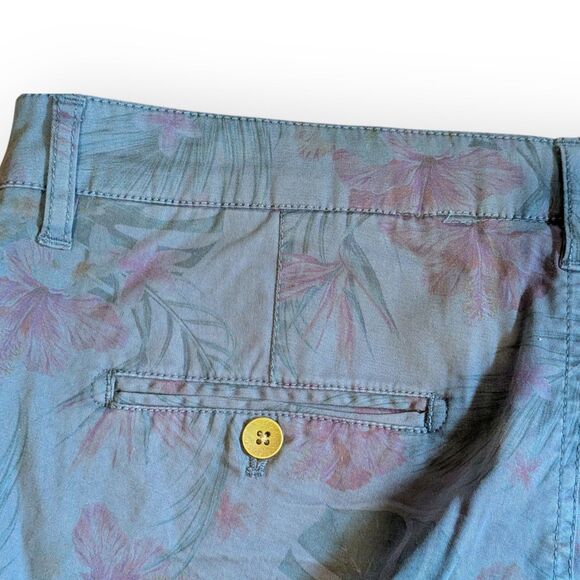 Simple Laguna Women Blue Capri Printed Shorts Size 10 NWT California Surf Beach - Picture 9 of 11